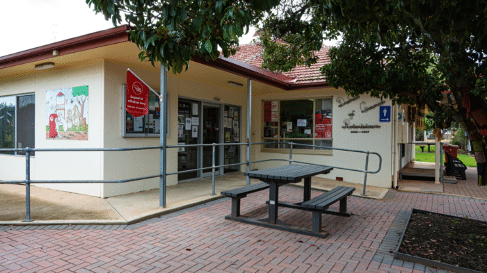 Robertstown CommunityCentre_25_HayleyWalmsley_01